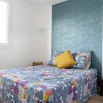 Hostnfly Apartments - Charming Apartment With View And Balcony