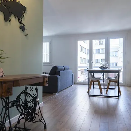Appartamento Hostnfly - Charming With View And Balcony